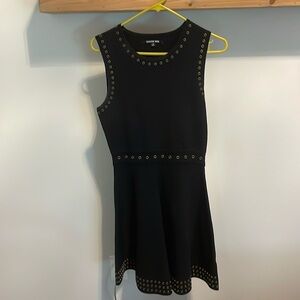 Grommet detail LBD